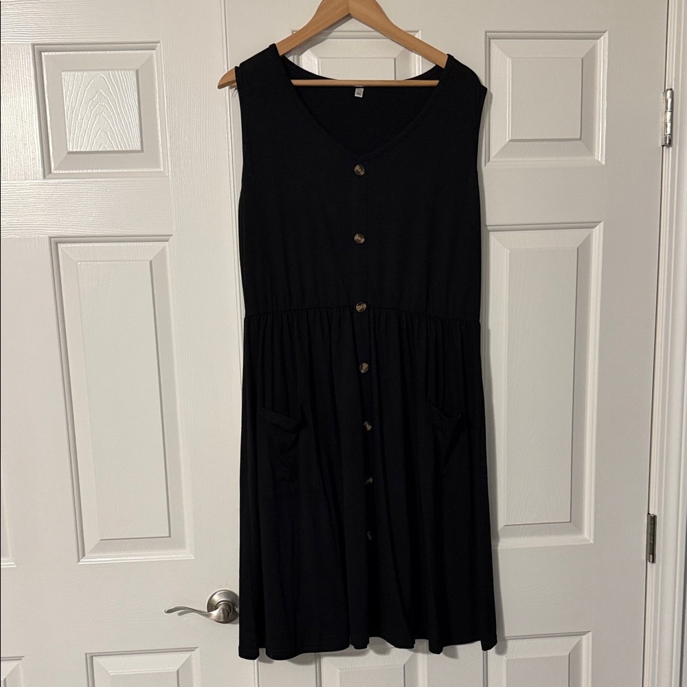 Black Sleeveless Button-Down Dress